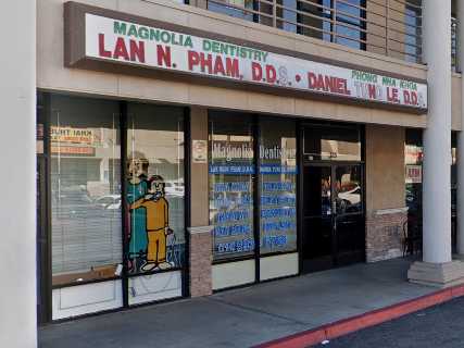 Lan Ngoc Pham, DDS